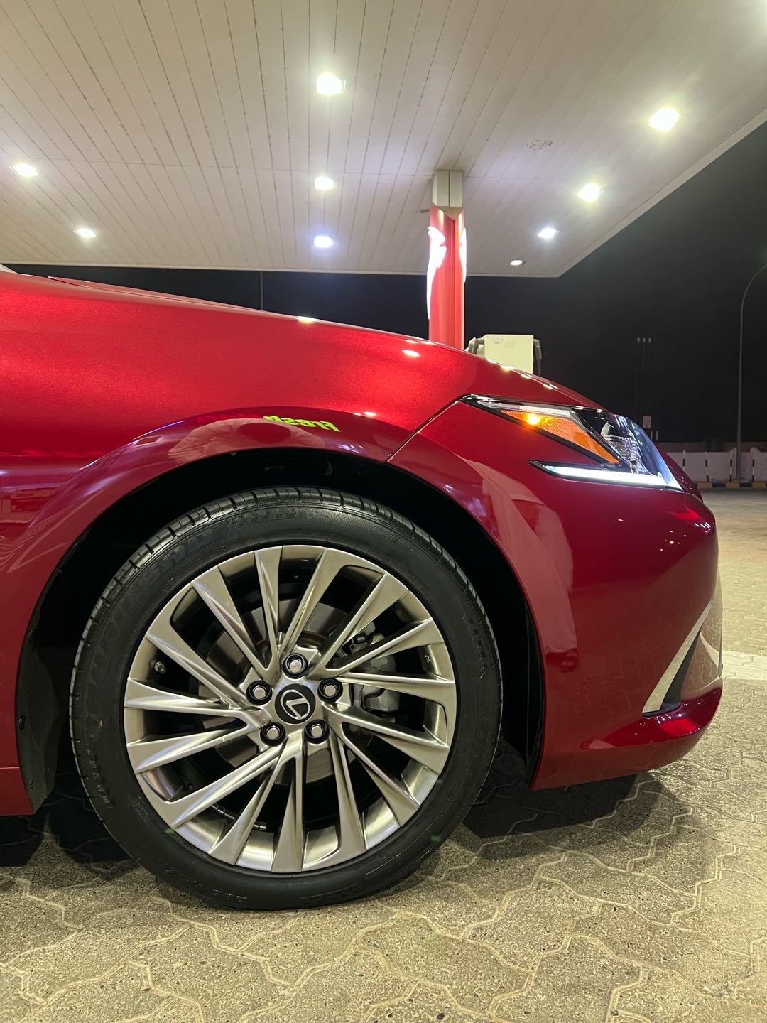 Car Image 2020 LEXUS ES 350