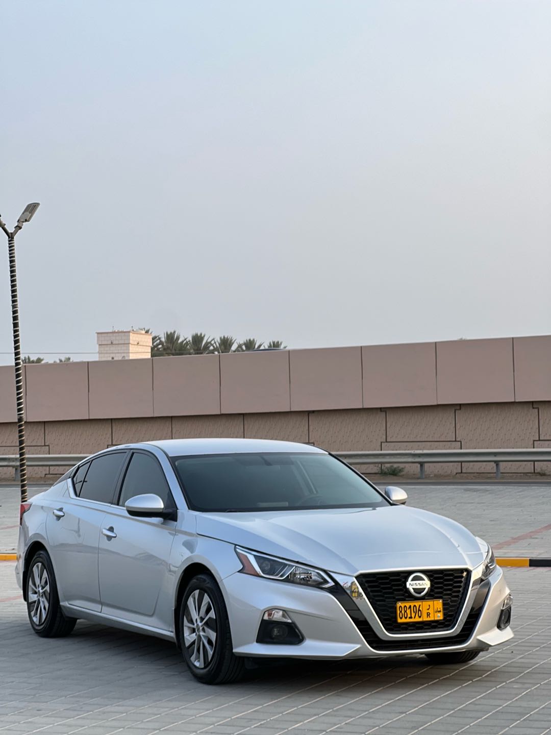 Car Image 2019 NISSAN ALTIMA S