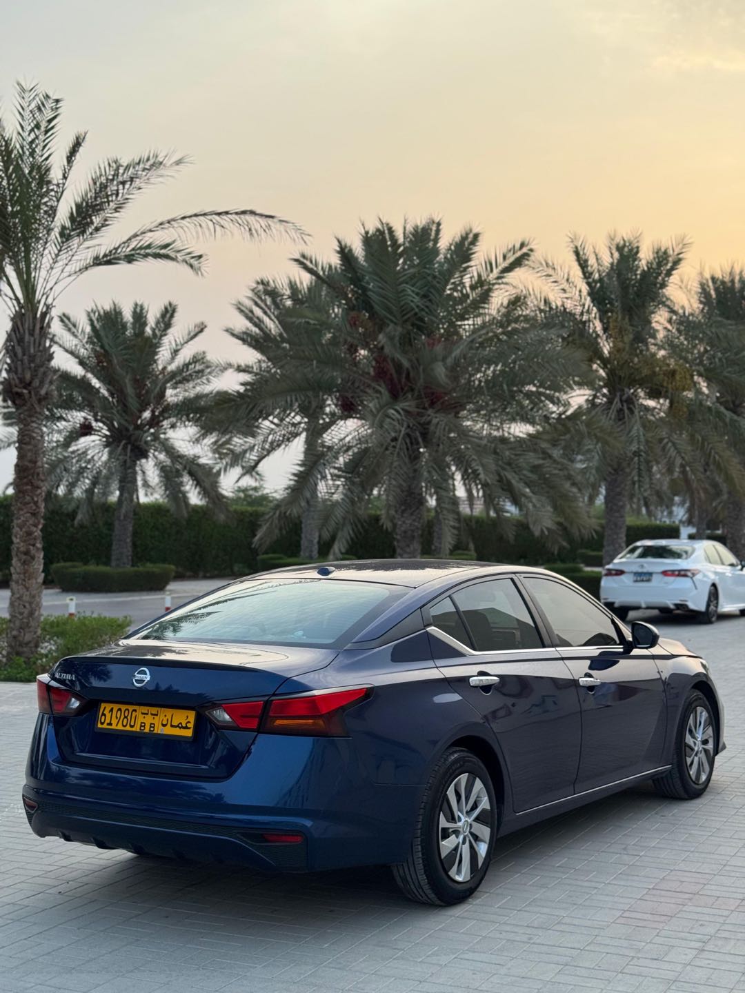 Car Image 2019 NISSAN ALTIMA S