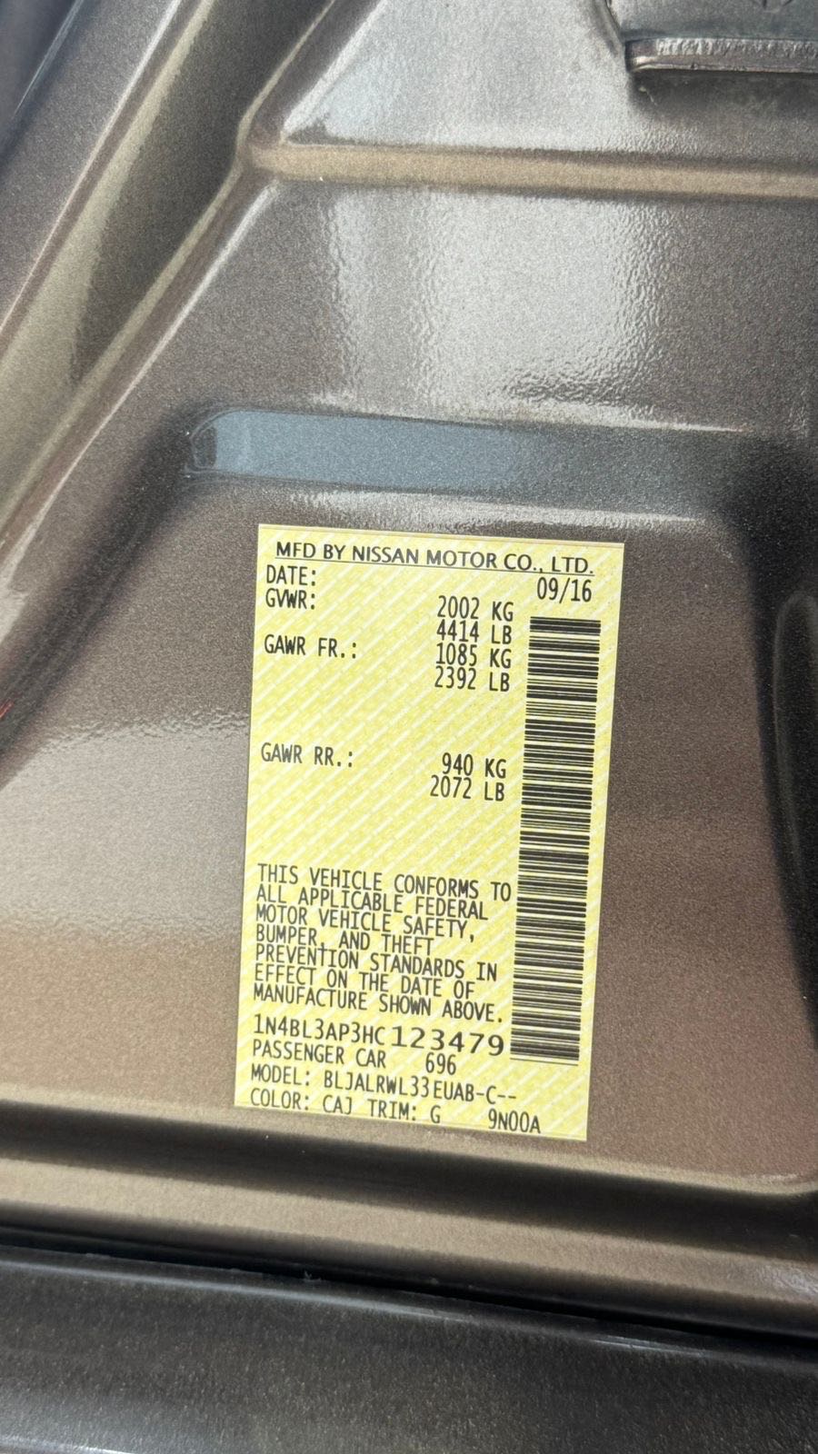 Car Image 2017 NISSAN ALTIMA SL