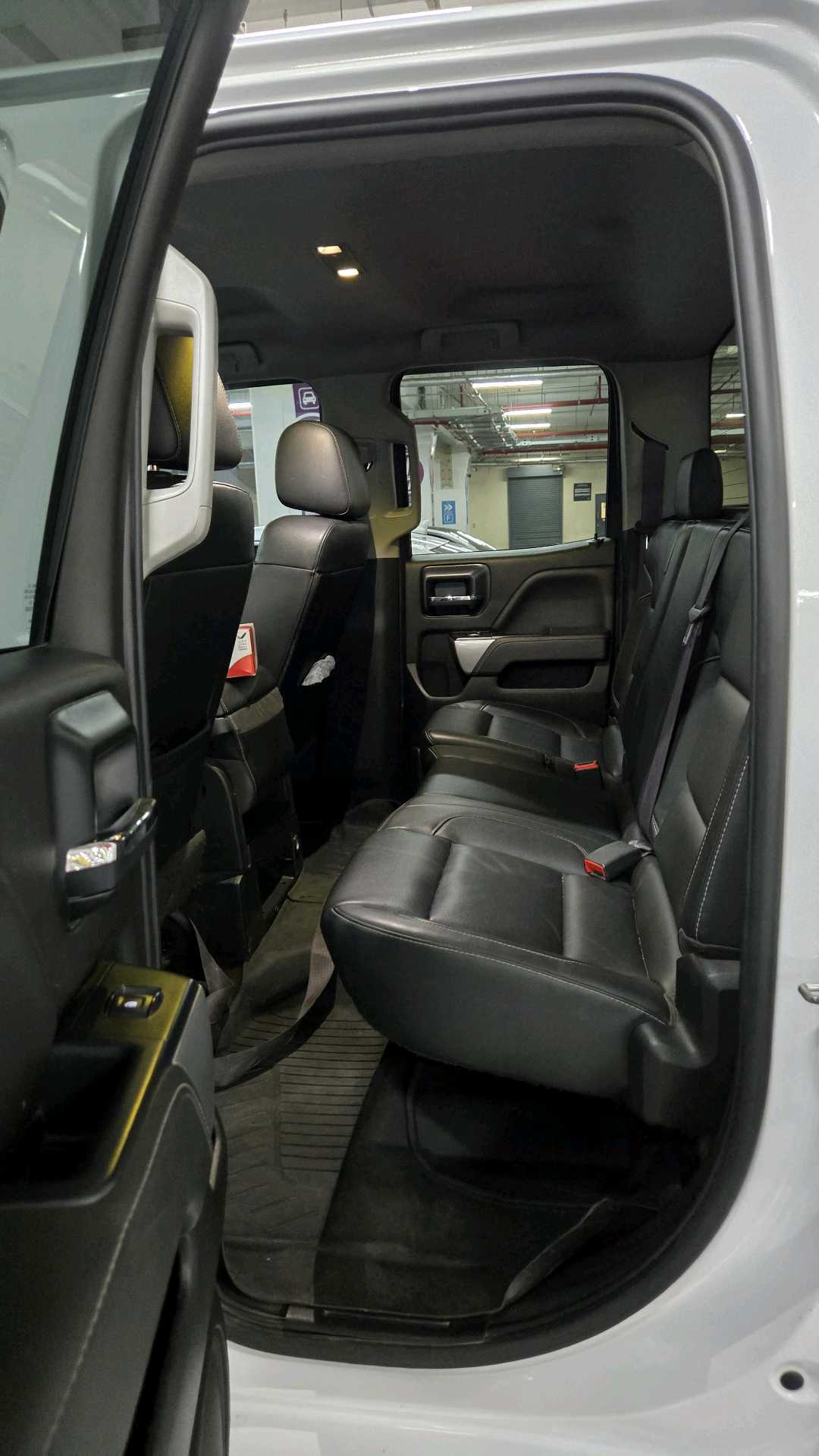 Car Image 2017 CHEVROLET SILVERADO 