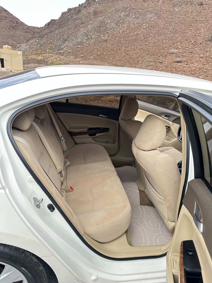 Car Image 2008 HONDA ACCORD LX