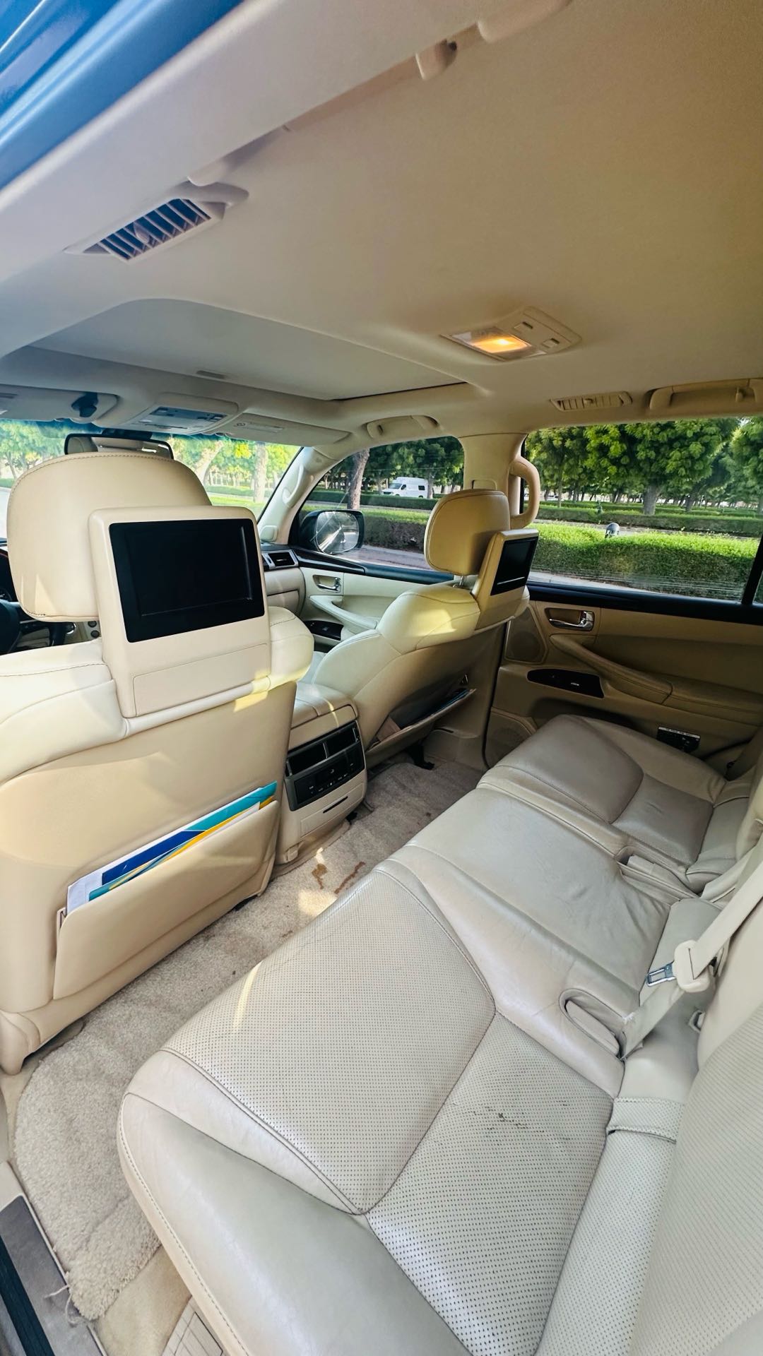 Car Image 2012 LEXUS LX 570