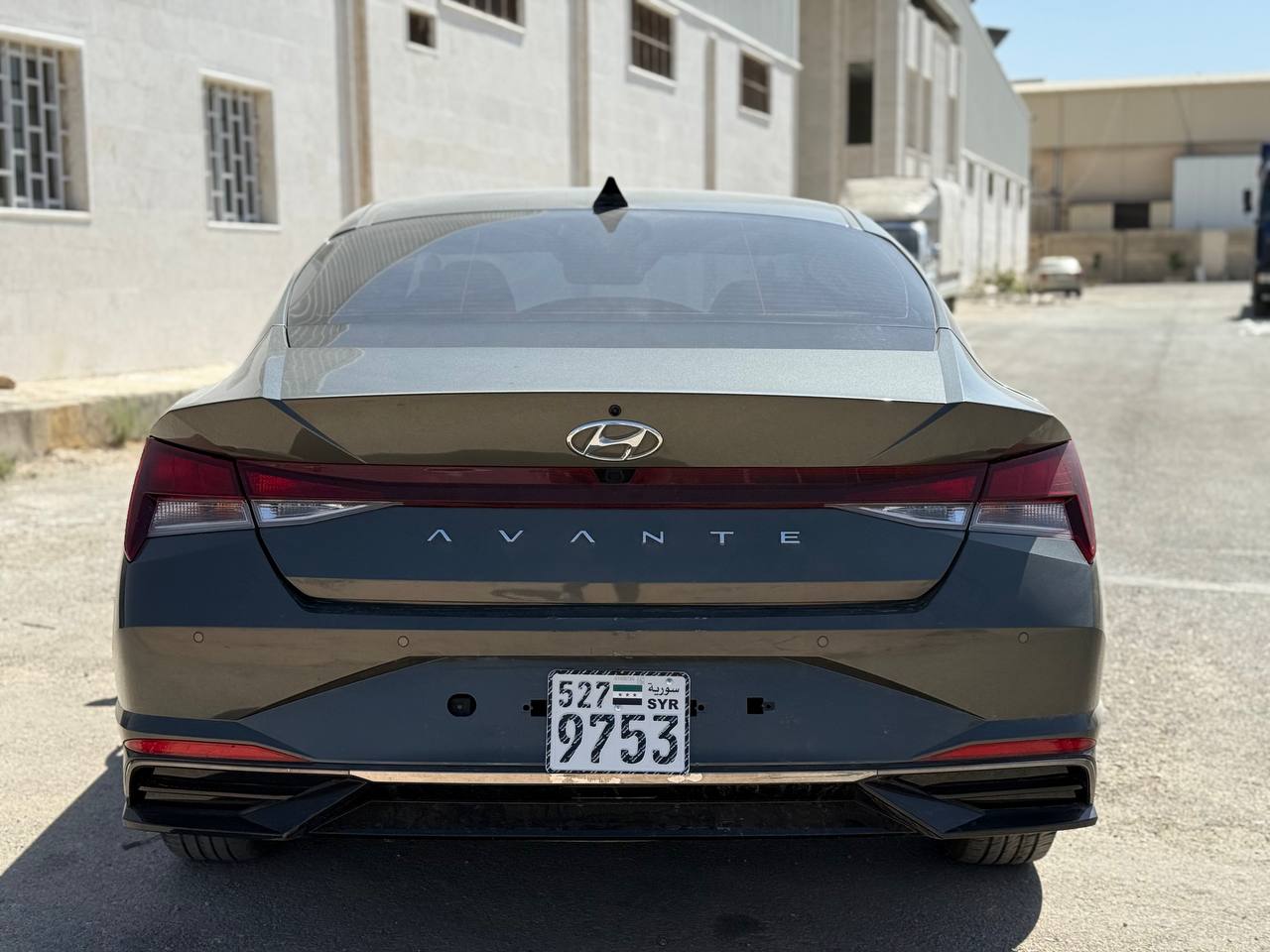 Car Image 2021 HYUNDAI ELANTRA SE