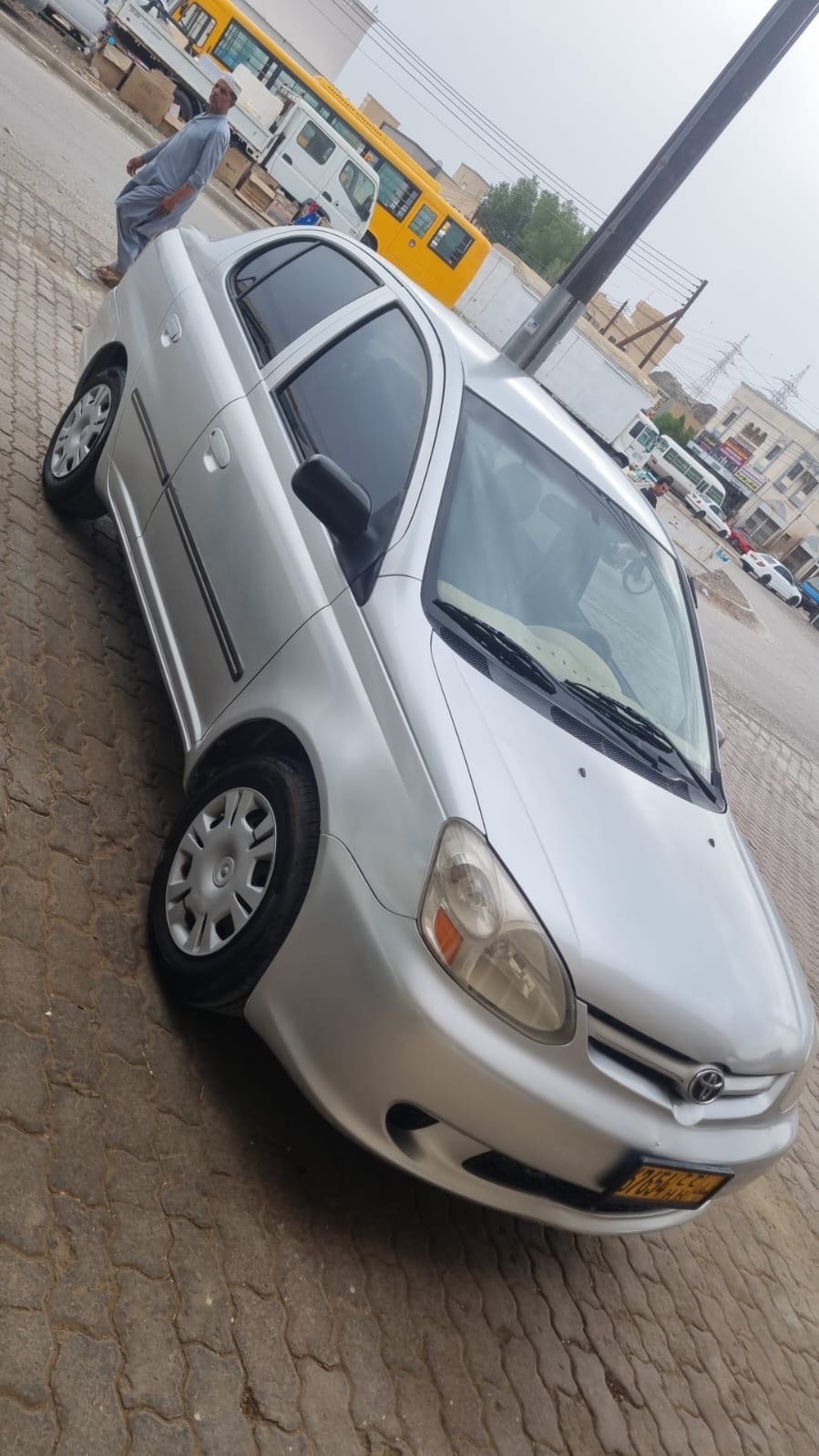 Car Image 2005 TOYOTA ECHO 
