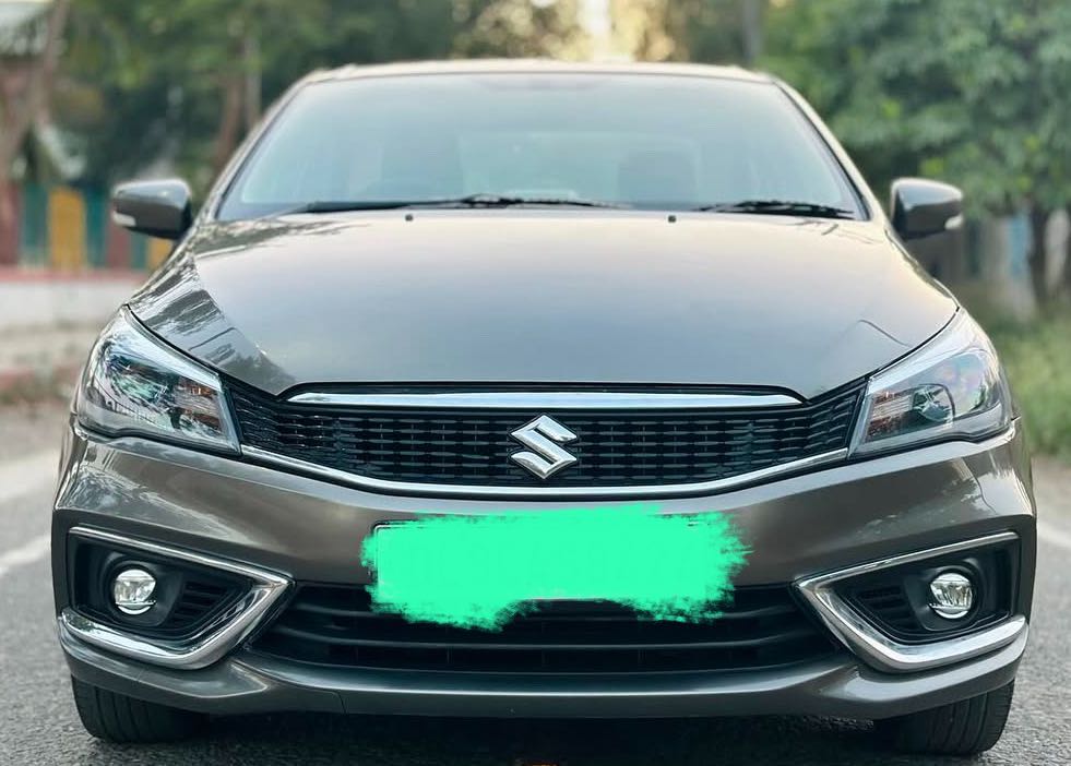Car Image 2025 SUZUKI CIAZ 