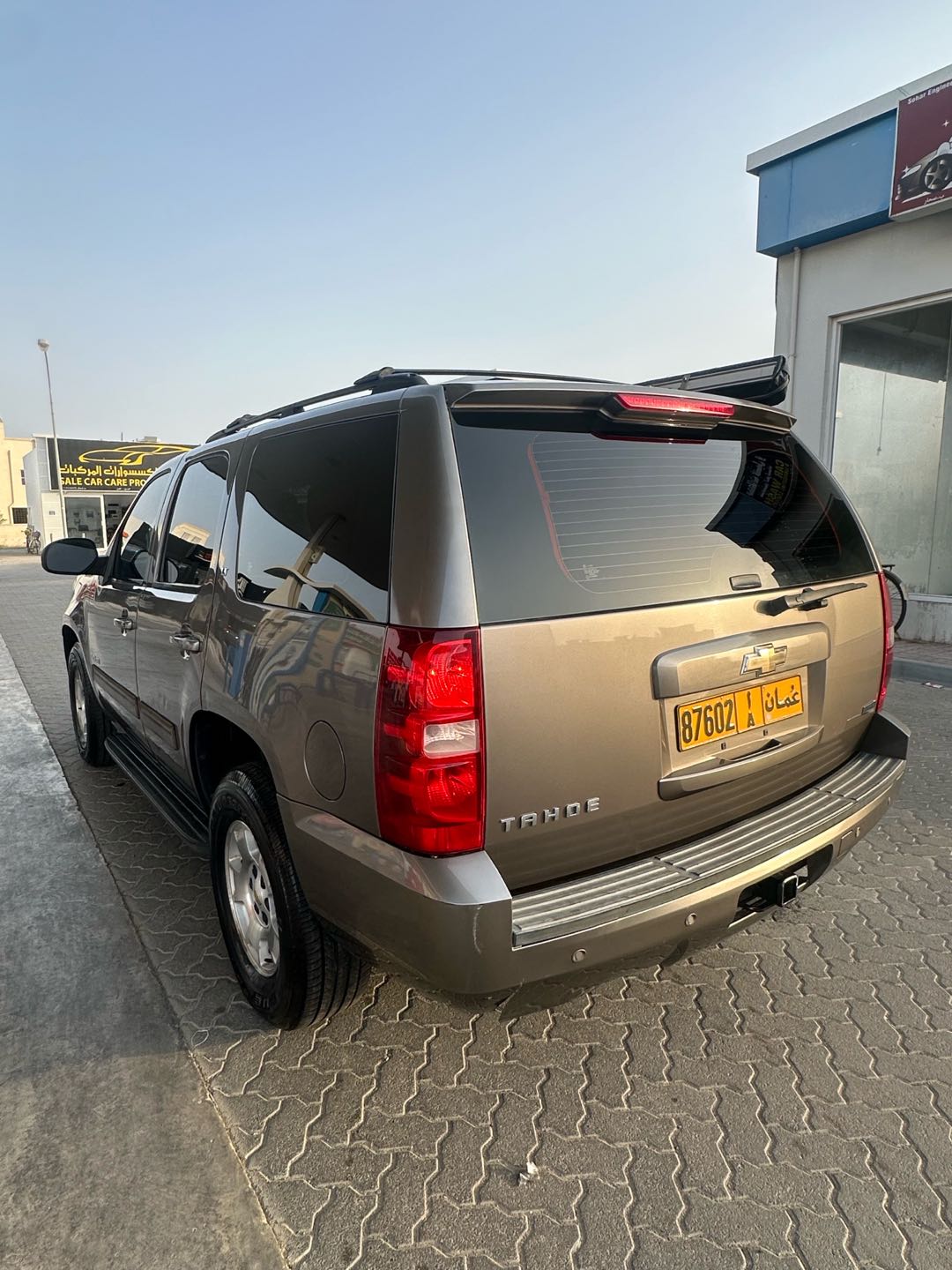Car Image 2011 CHEVROLET TAHOE 