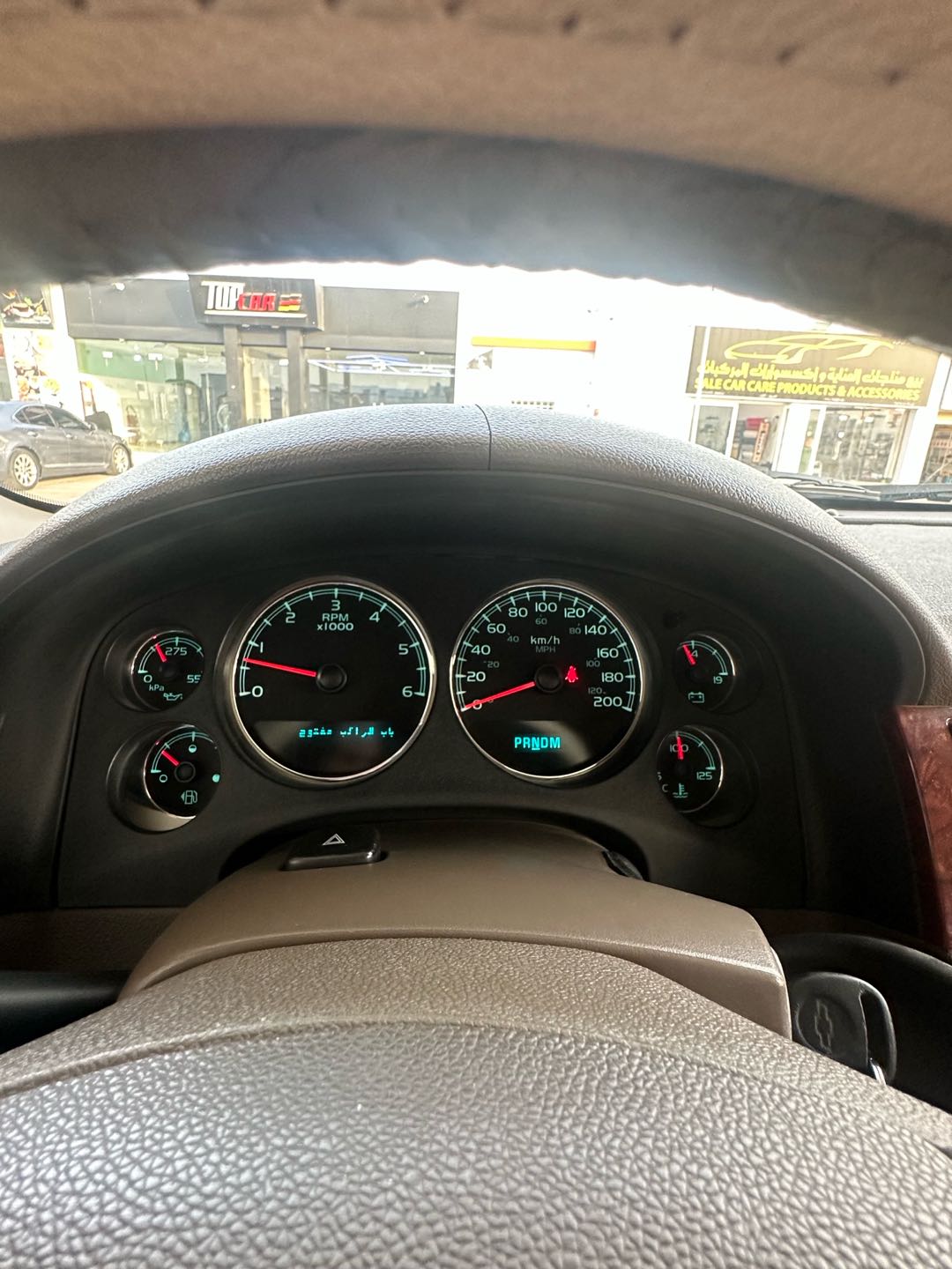 Car Image 2011 CHEVROLET TAHOE 