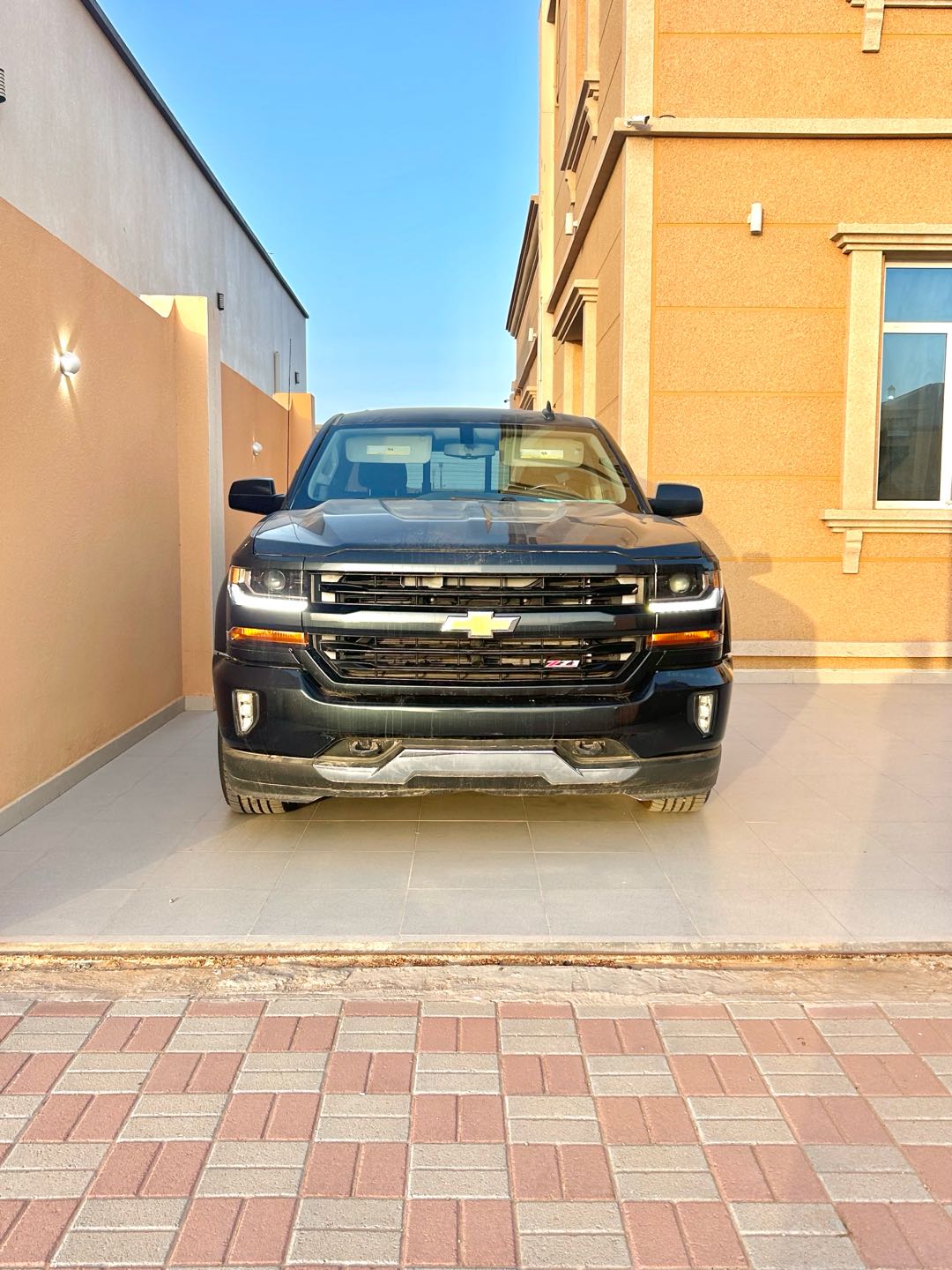 Car Image 2017 CHEVROLET SILVERADO 