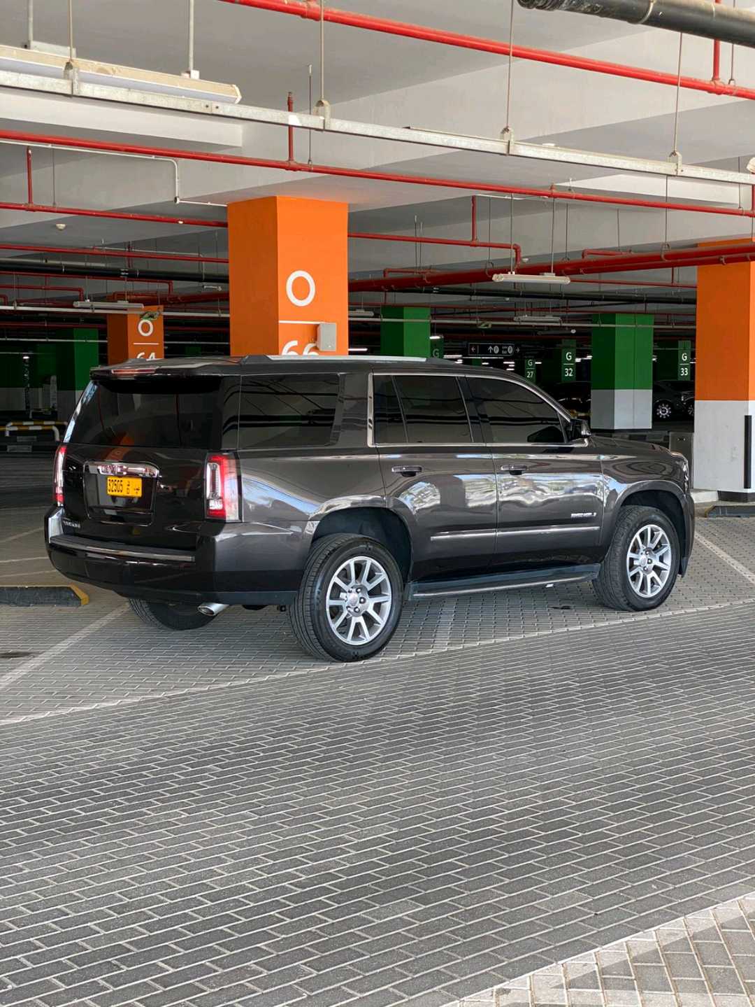 Car Image 2017 GMC YUKON DENALI