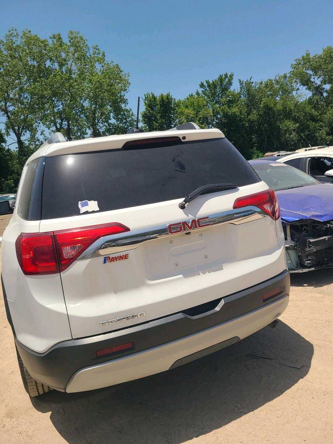Car Image 2019 GMC ACADIA