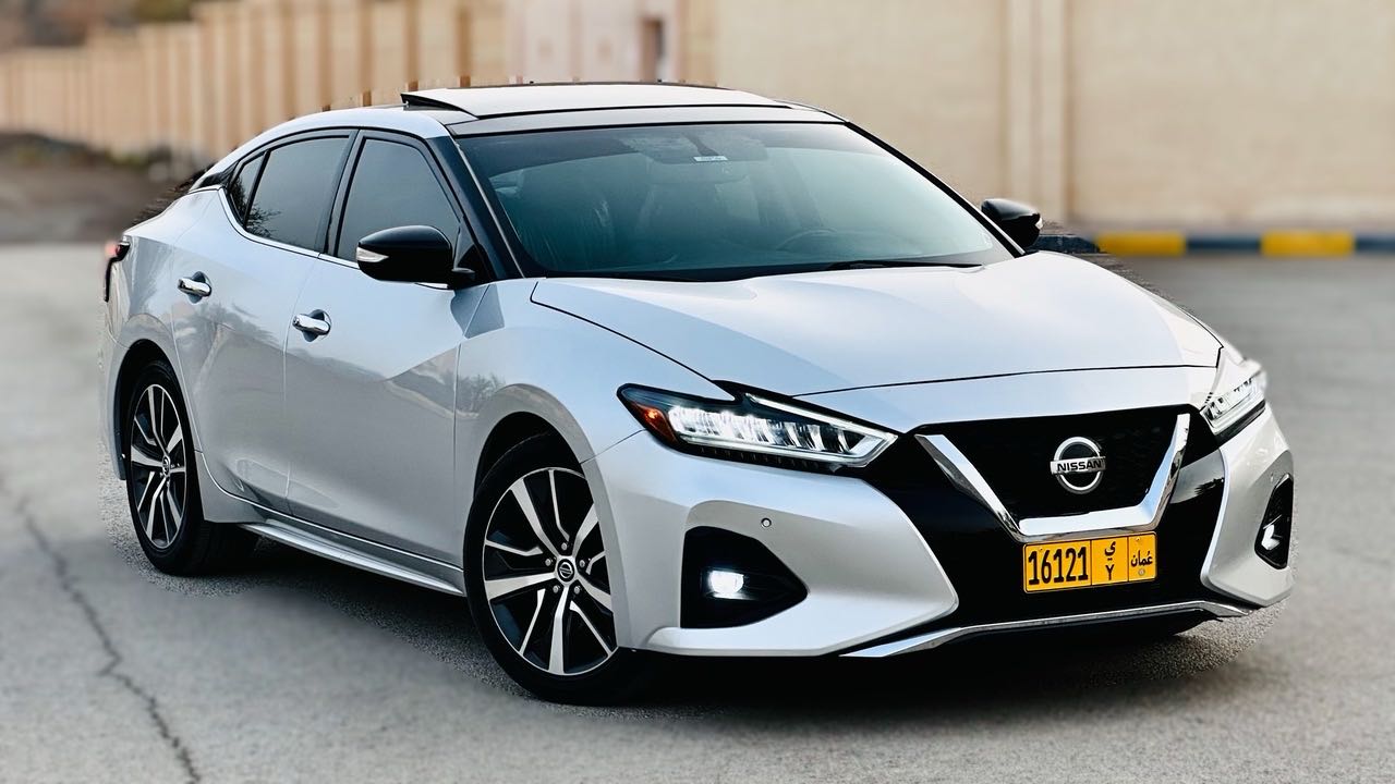 Car Image 2019 NISSAN MAXIMA 
