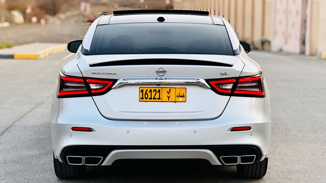 Car Image 2019 NISSAN MAXIMA 