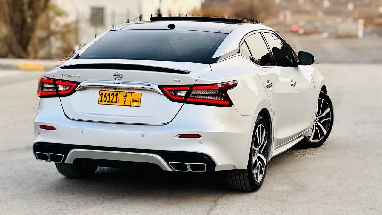 Car Image 2019 NISSAN MAXIMA 