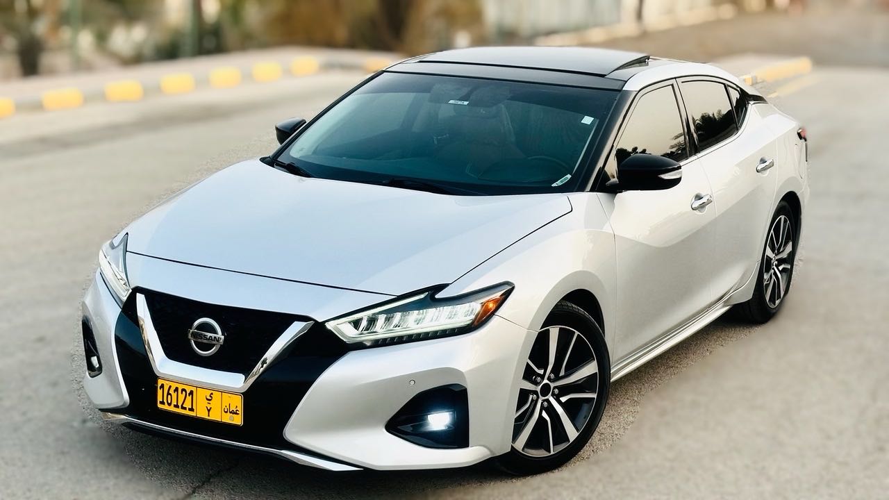 Car Image 2019 NISSAN MAXIMA 