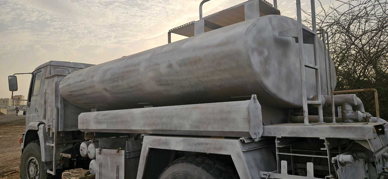 Car Image 2005 MAN CHASSIS CAB 