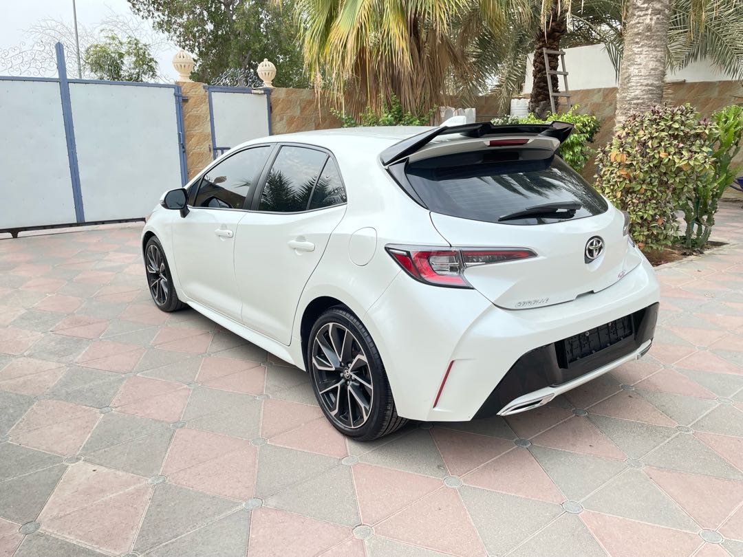 Car Image 2019 TOYOTA COROLLA XSE