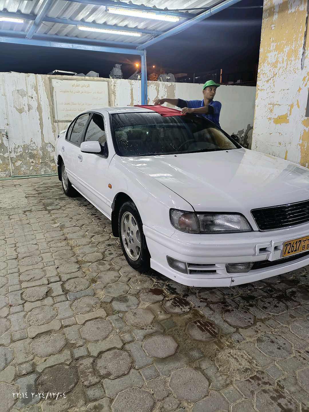Car Image 1998 NISSAN MAXIMA 