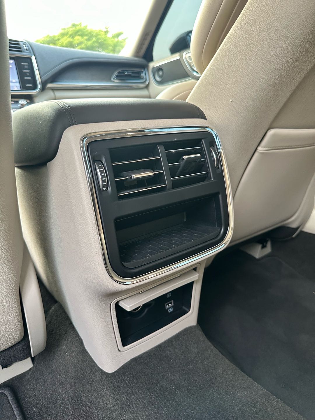 Car Image 2020 LINCOLN CONTINENTAL 