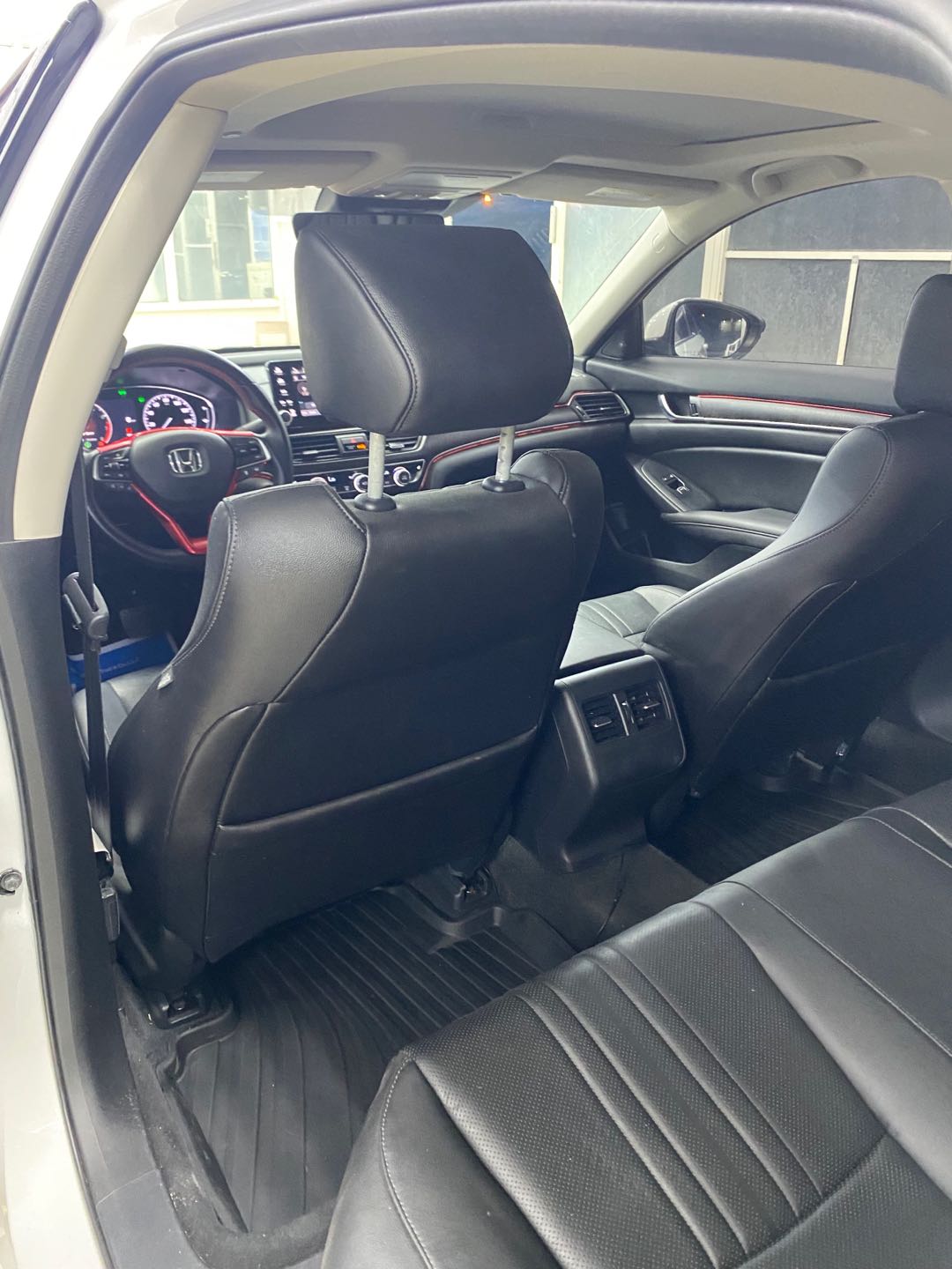 Car Image 2019 HONDA ACCORD EXL