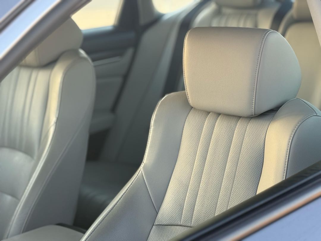 Car Image 2018 HONDA ACCORD EXL
