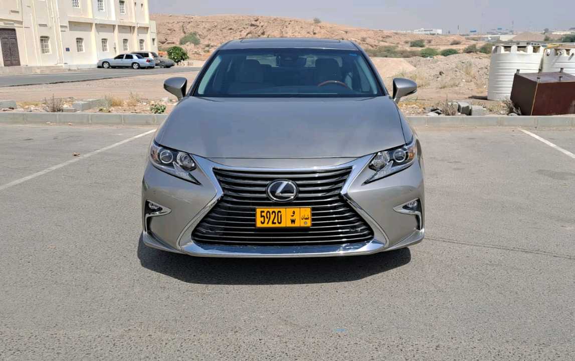 Car Image 2017 LEXUS ES 350