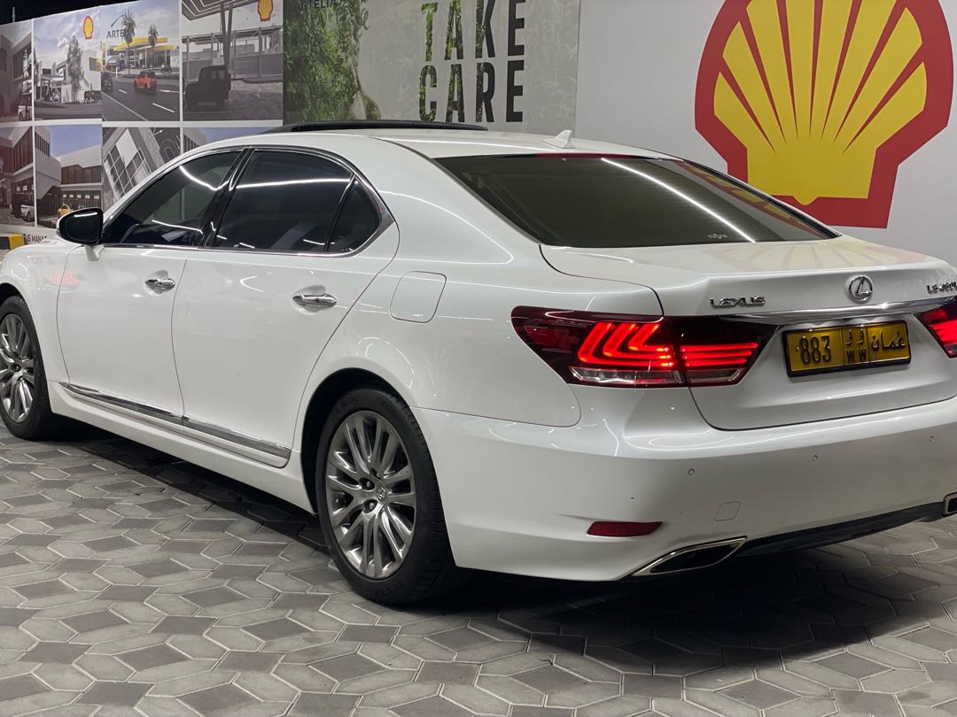 Car Image 2013 LEXUS LS 460