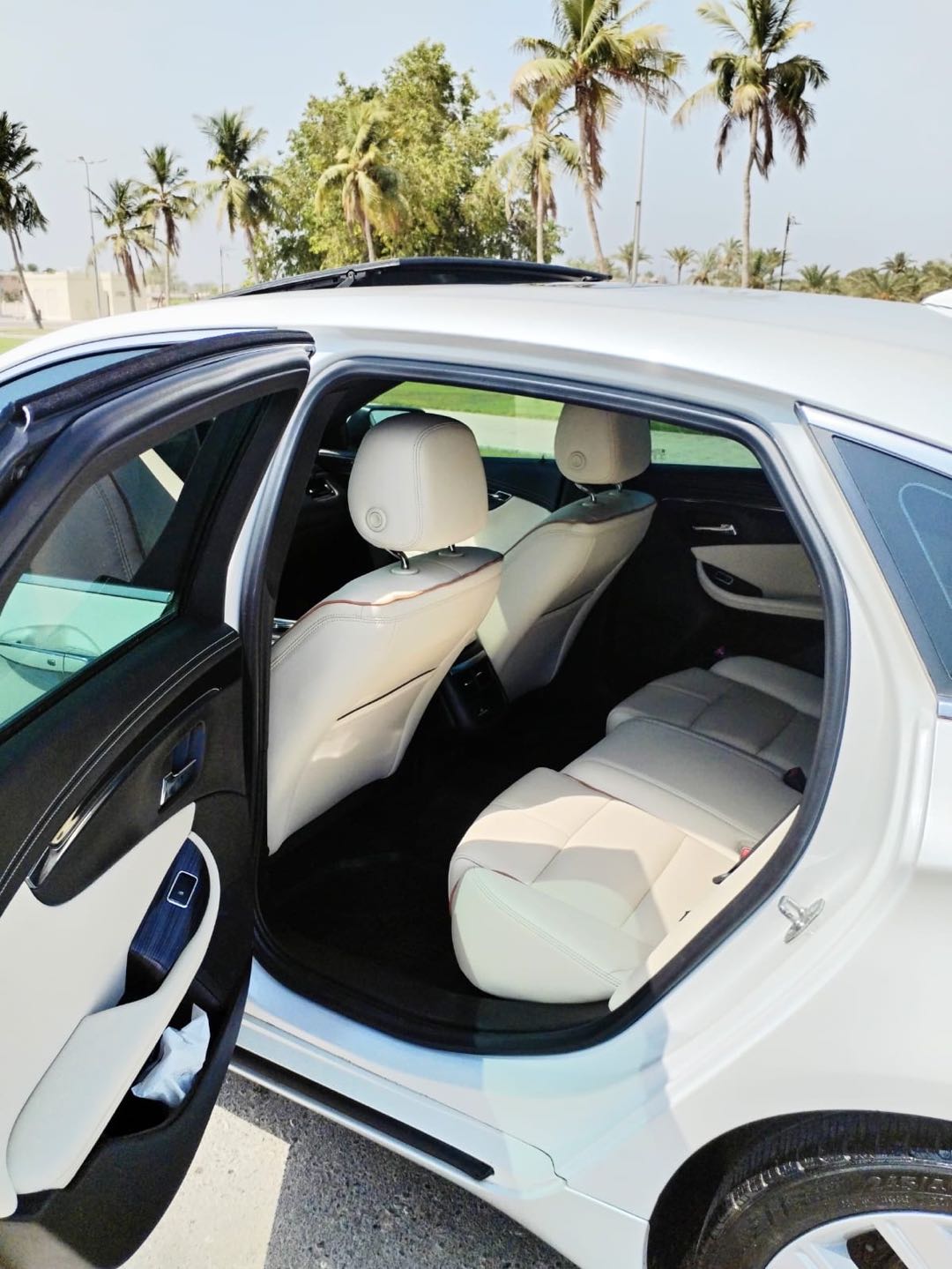 Car Image 2018 CHEVROLET IMPALA LIMITED