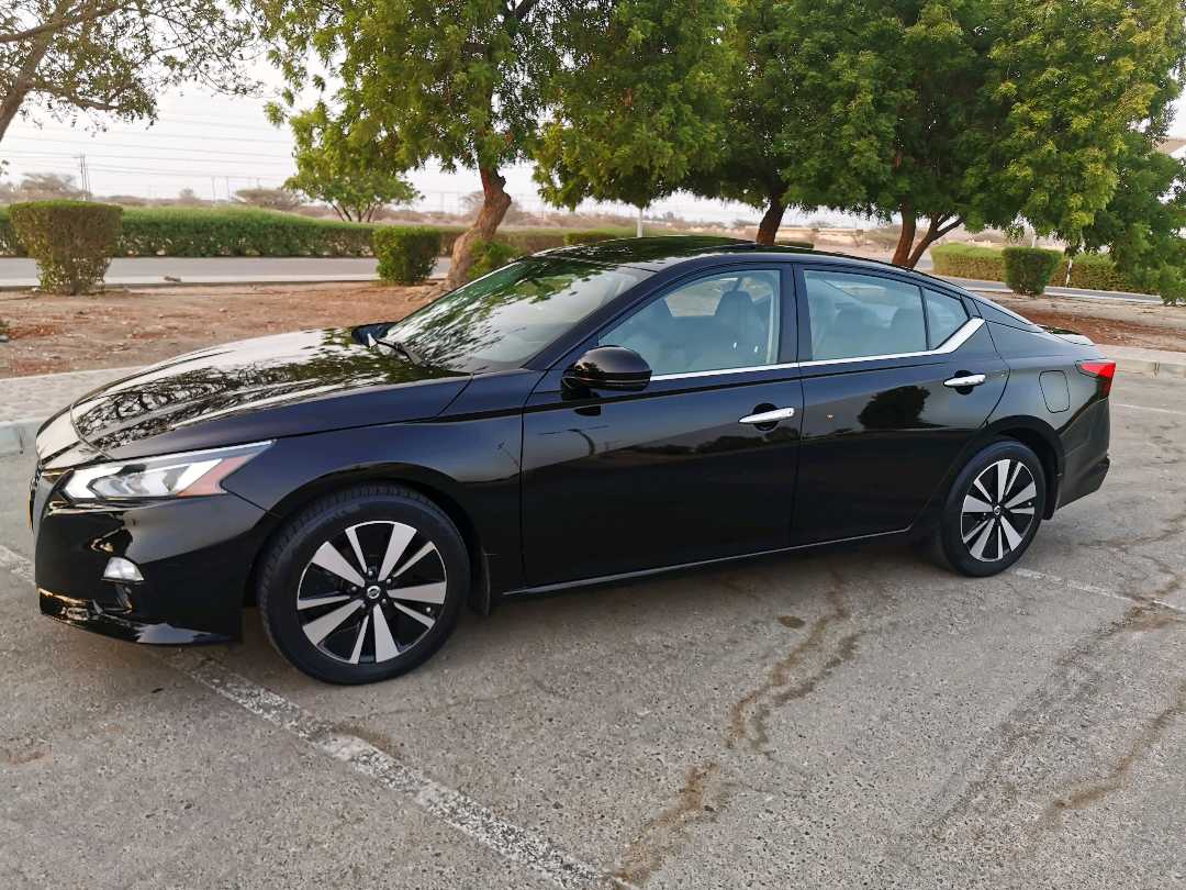 Car Image 2021 NISSAN ALTIMA SL