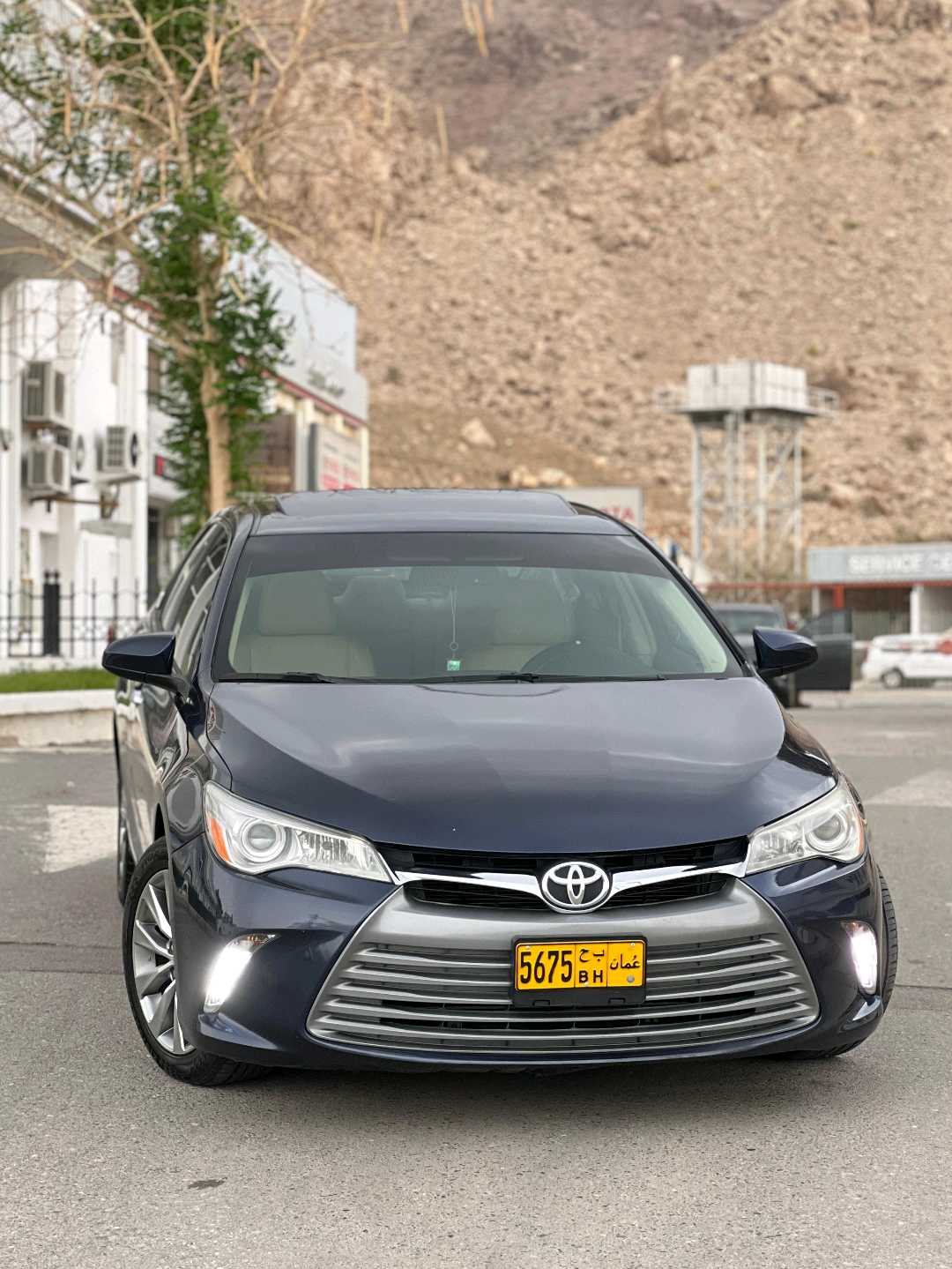Car Image 2017 TOYOTA CAMRY XLE
