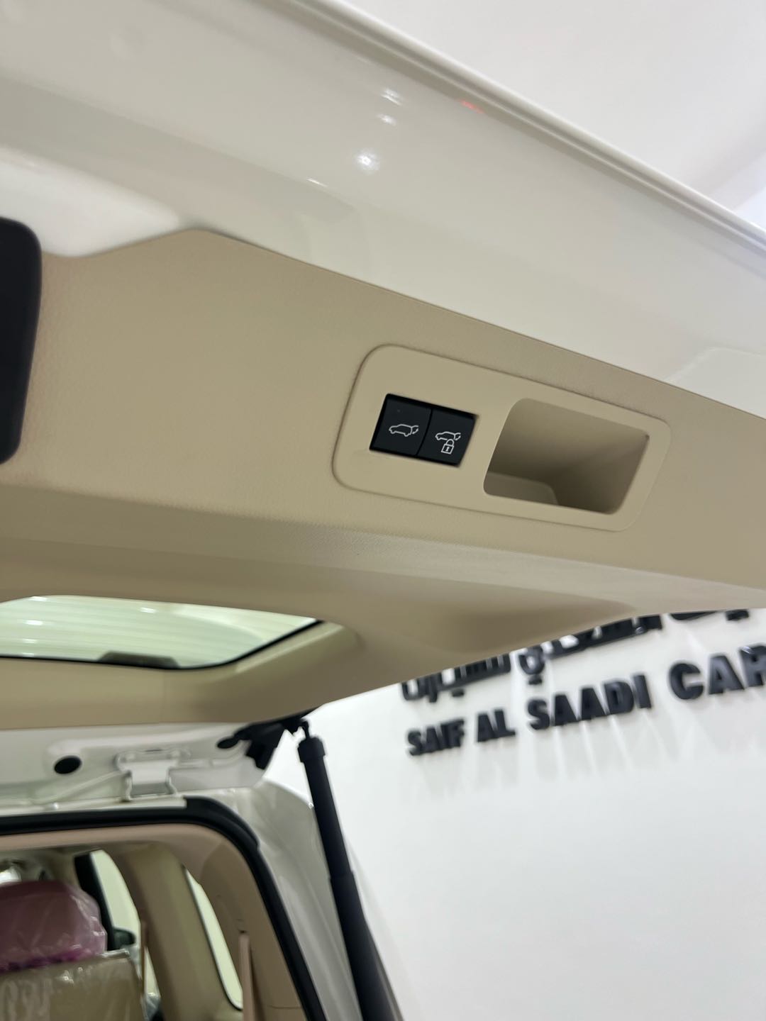 Car Image 2025 TOYOTA LAND CRUISER GX