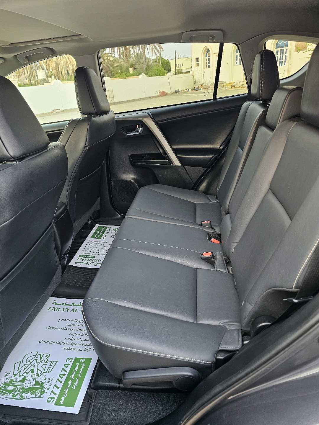Car Image 2018 TOYOTA RAV4 LIMITED