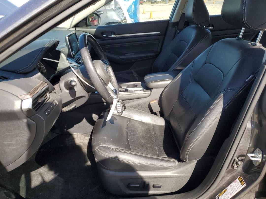 Car Image 2019 NISSAN ALTIMA