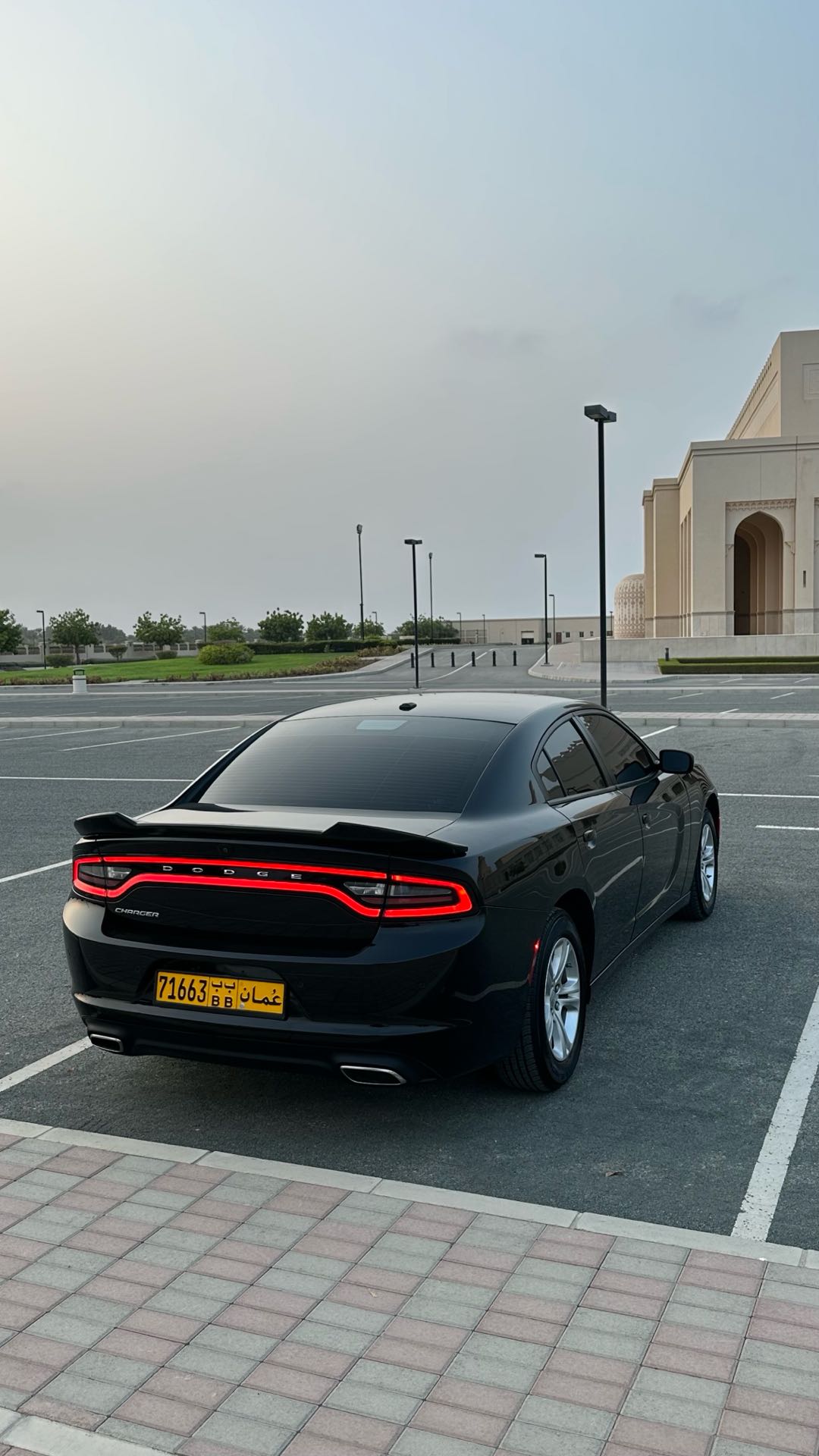 Car Image 2022 DODGE CHARGER SXT