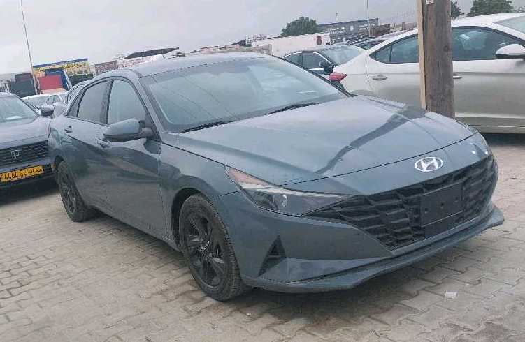 Car Image 2021 HYUNDAI ELANTRA SEL