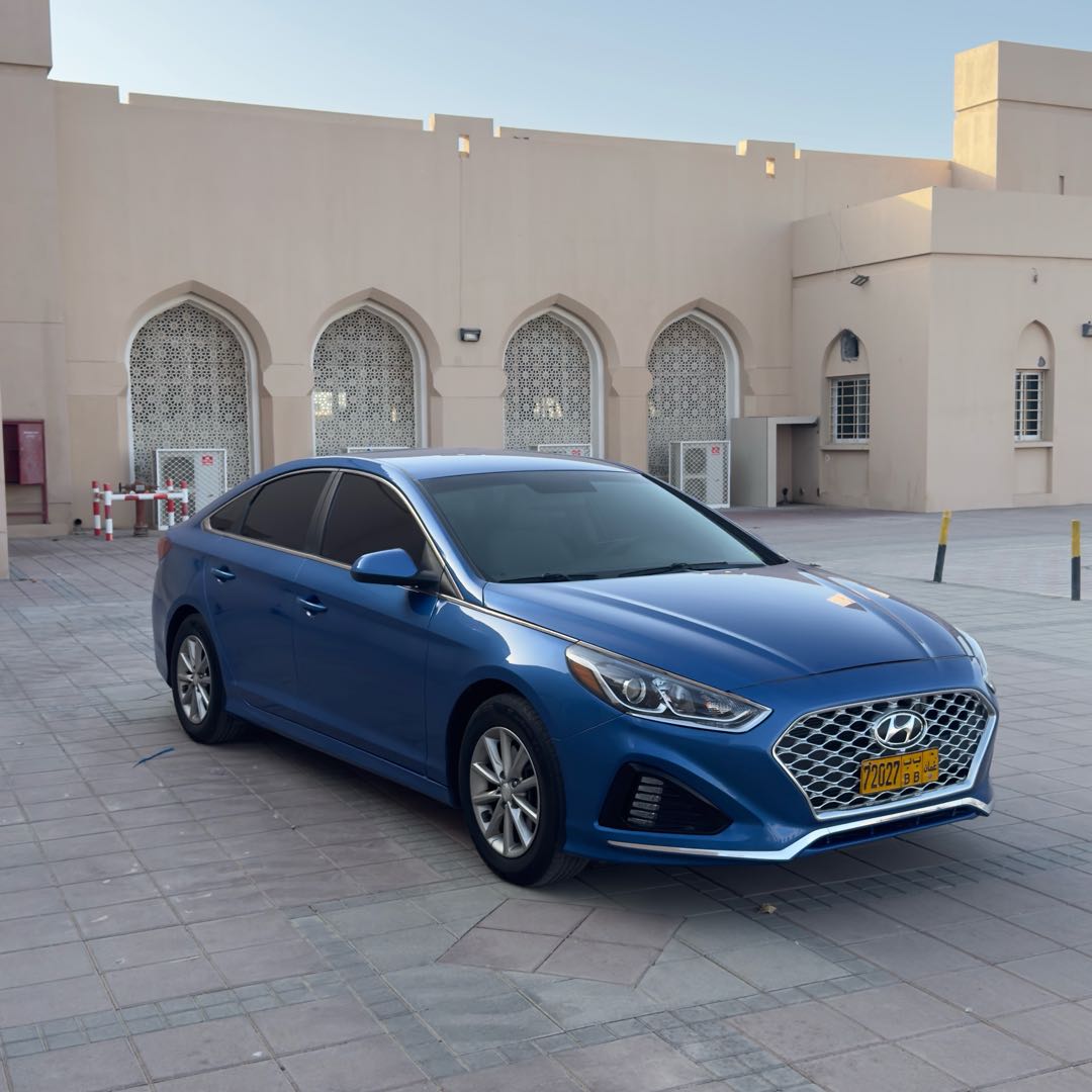Car Image 2018 HYUNDAI SONATA SPORT