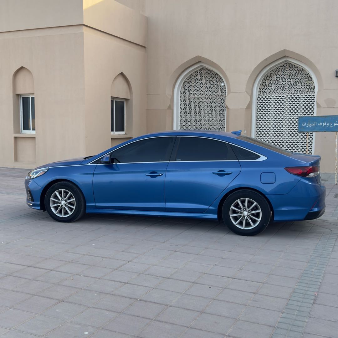 Car Image 2018 HYUNDAI SONATA SPORT