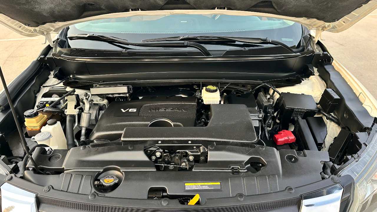 Car Image 2020 NISSAN PATHFINDER PLATINUM
