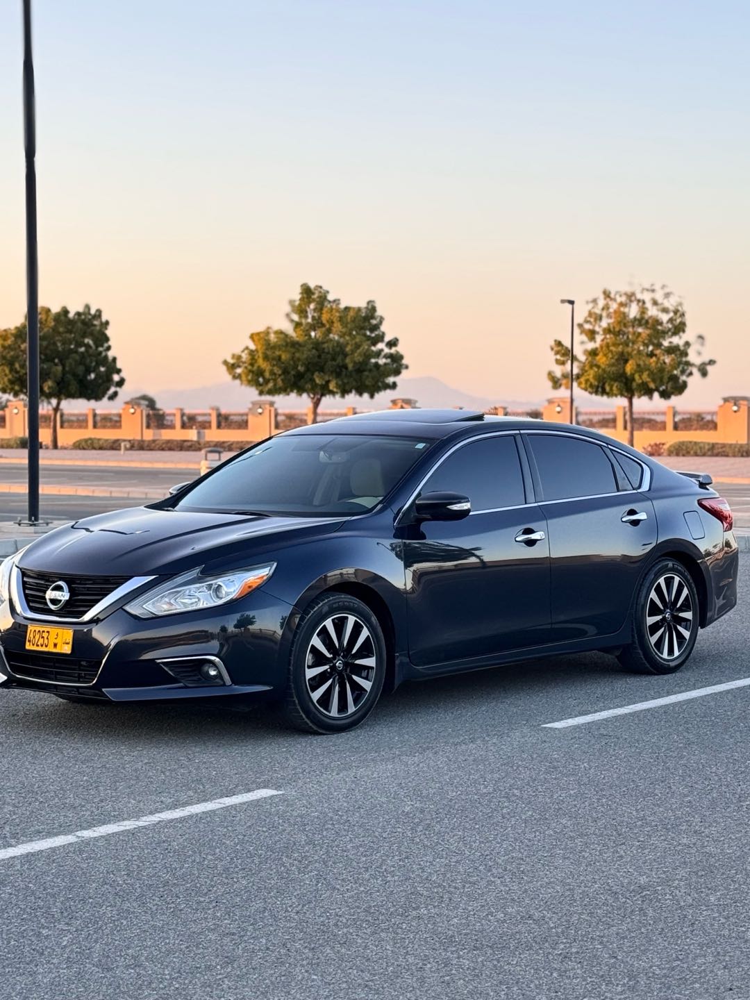 Car Image 2018 NISSAN ALTIMA SV