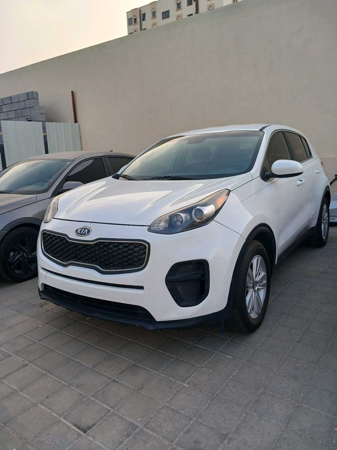 Car Image 2018 Kia SPORTAGE 
