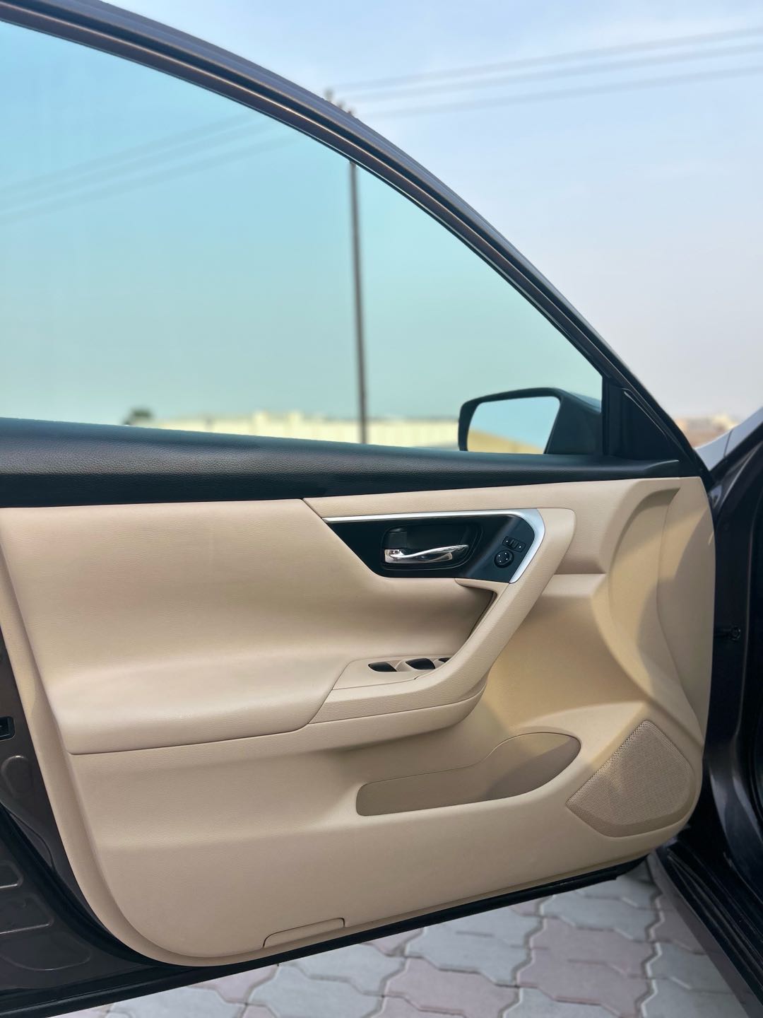 Car Image 2017 NISSAN ALTIMA S