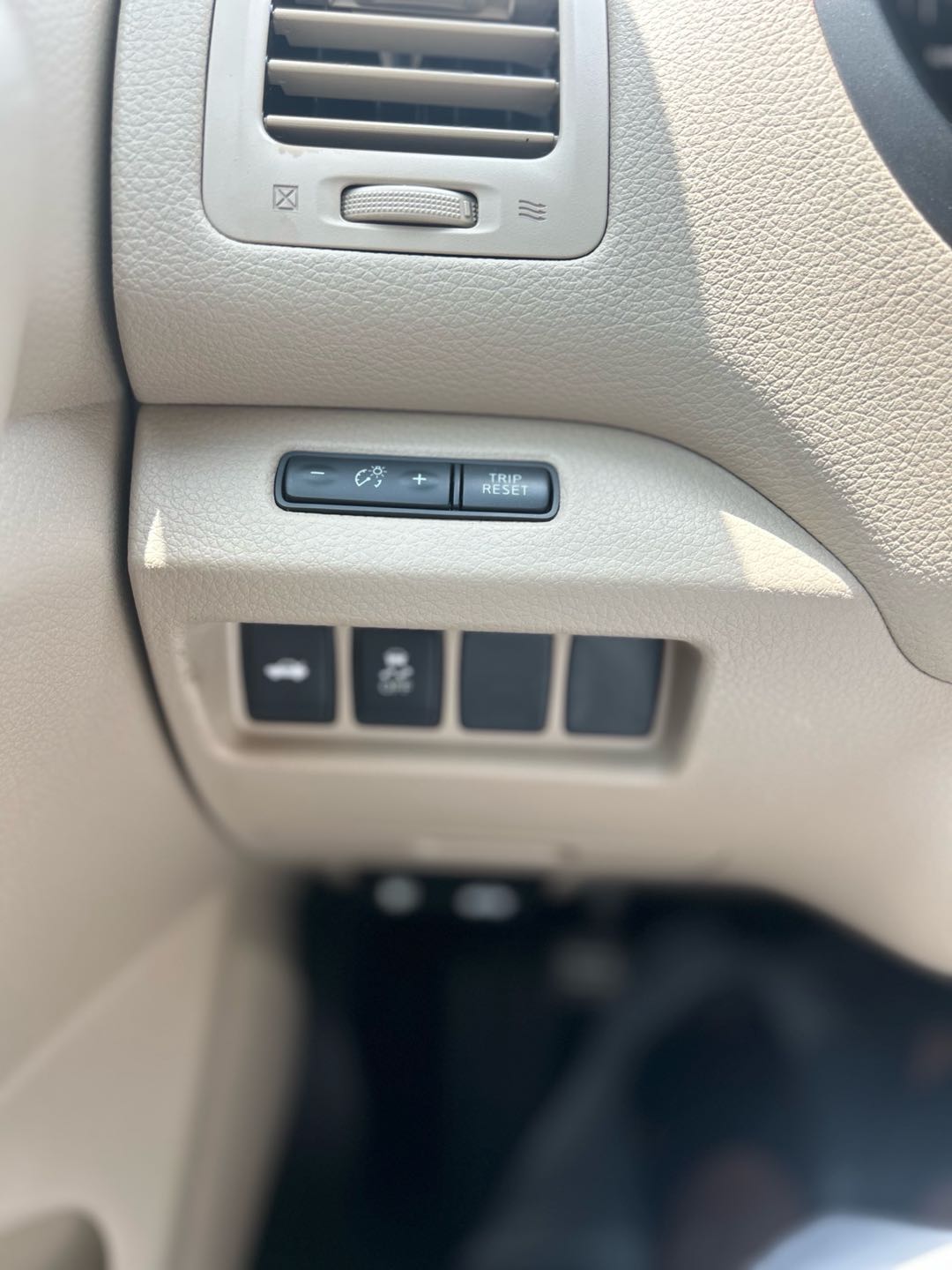 Car Image 2017 NISSAN ALTIMA S