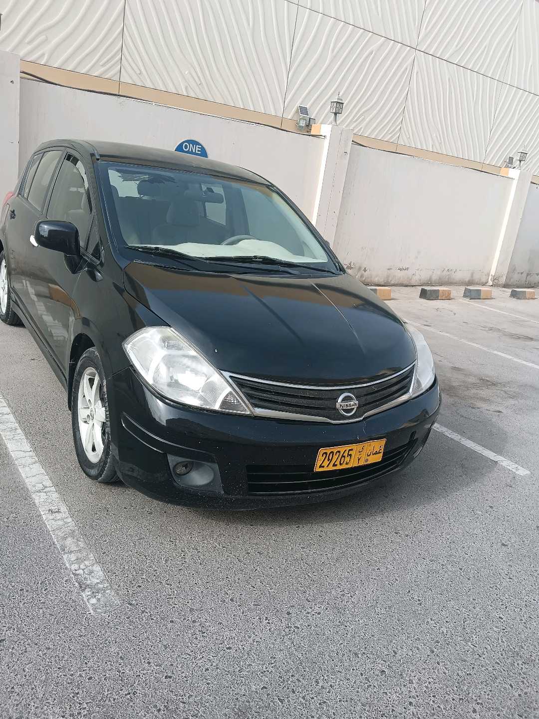 Car Image 2008 NISSAN VERSA S
