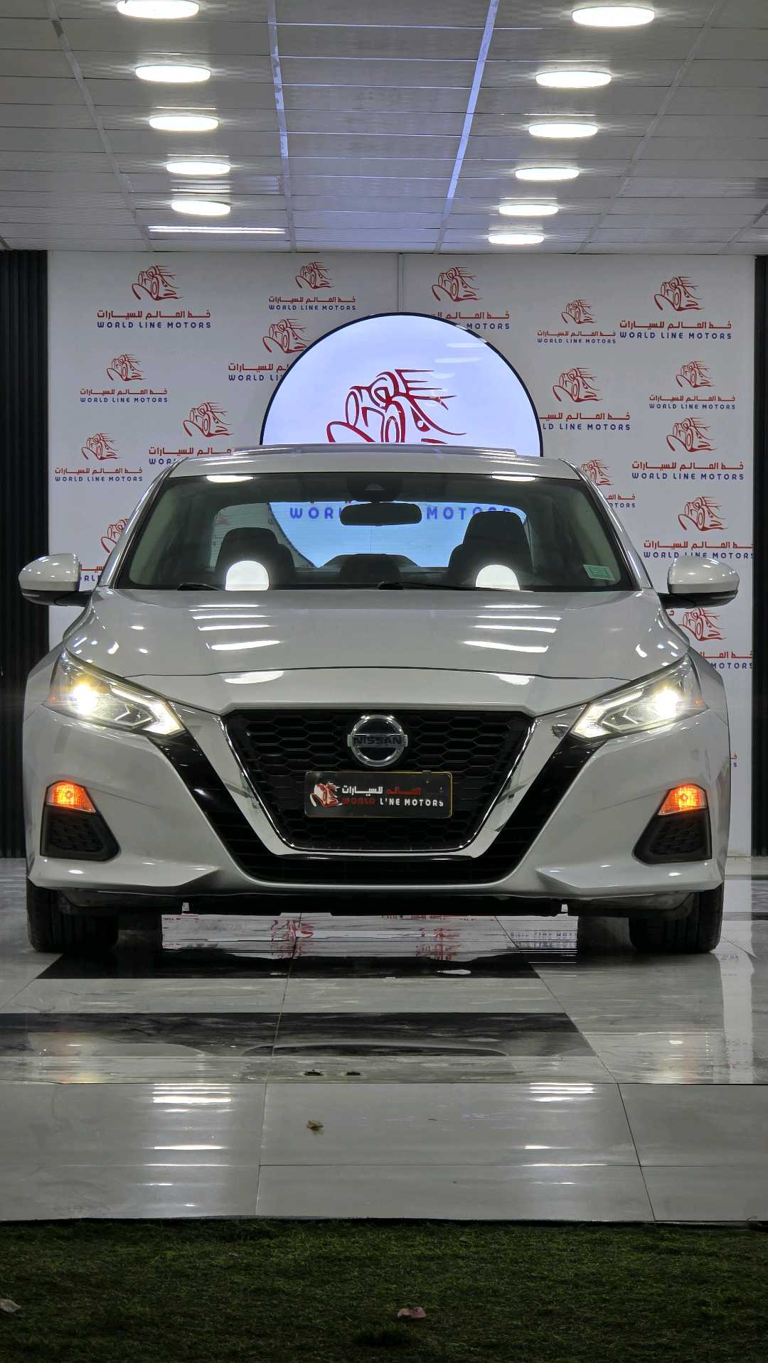 Car Image 2021 NISSAN ALTIMA SV