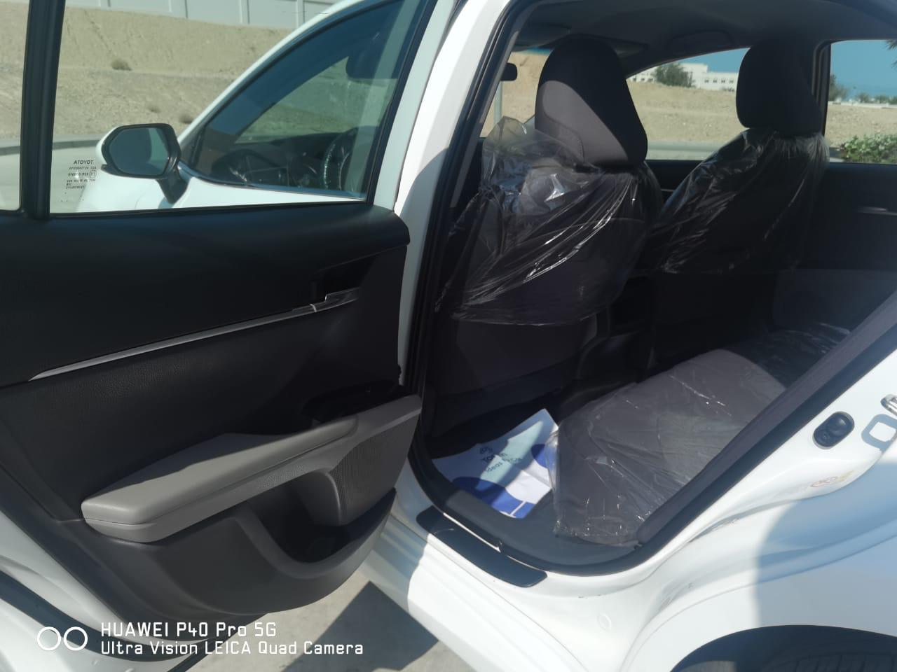 Car Image 2018 TOYOTA CAMRY LE