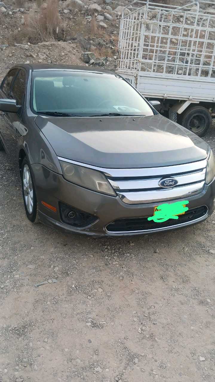 Car Image 2011 FORD FUSION 