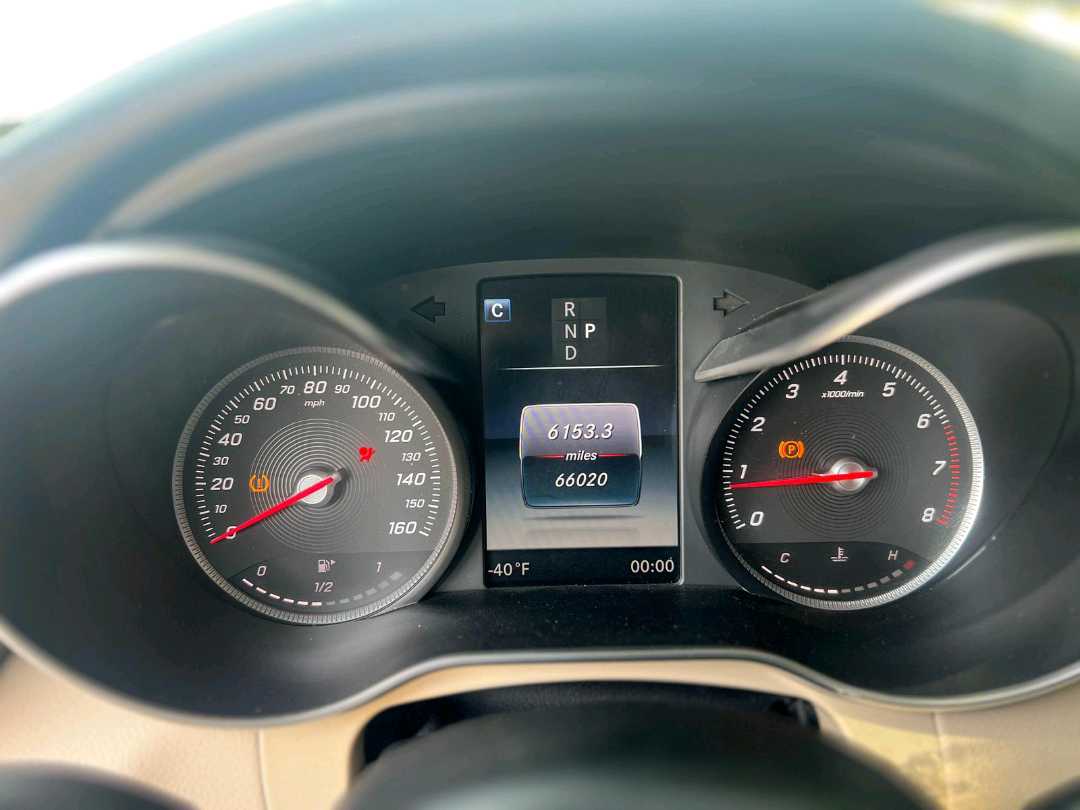 Car Image 2018 MERCEDES C Class