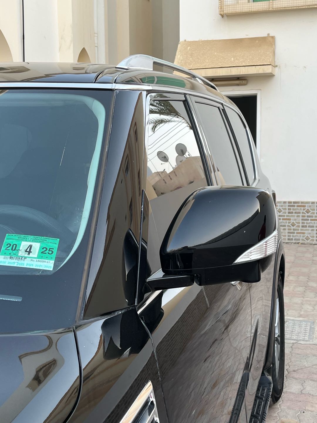 Car Image 2019 INFINITI QX80 