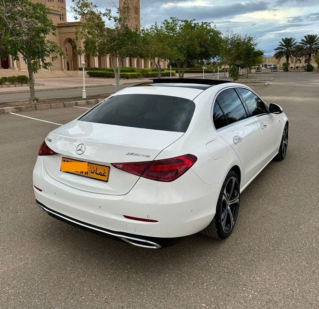 مرسيدس C Class 2025