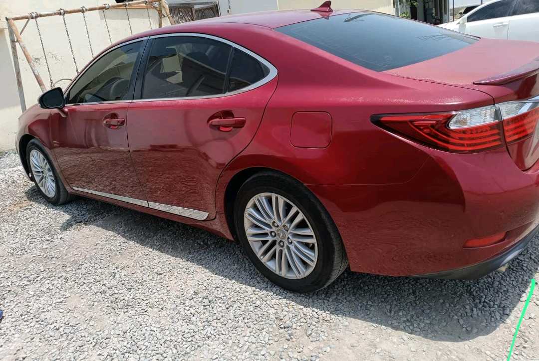 Car Image 2014 LEXUS ES 350